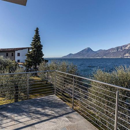 Villa Luthien Brenzone sul Garda Exterior photo